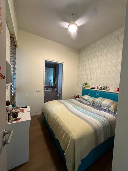 Highline Residences, 7 Kim Tian Road, 3 Bedrooms, 1,130 sqft, Condominium For Sale, by Chris Chan, 500178811 - Bedroom - PropertyGuru.com.sg