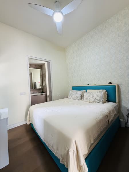 Highline Residences, 7 Kim Tian Road, 3 Bedrooms, 1,130 sqft, Condominium For Sale, by Chris Chan, 500178811 - Bedroom - PropertyGuru.com.sg
