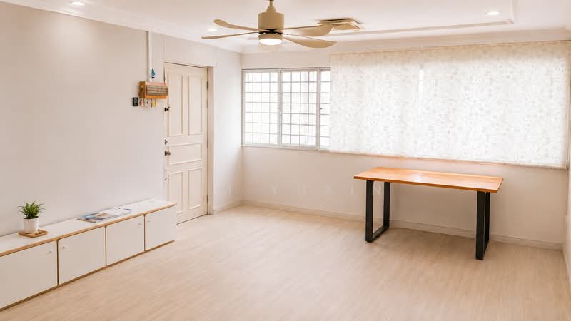 52 New Upper Changi Road, 52 New Upper Changi Road, Room Rental, 150 sqft, HDB Flat For Rent, by Sim Yuxin, 500178815 - Living Room - PropertyGuru.com.sg