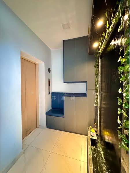 Costa Rhu, 5 Rhu Cross, 2 Bedrooms, 1,335 sqft, Condominium For Sale, by Terence Tee (郑志翔), 500178818 - Private Lift Lobby - PropertyGuru.com.sg