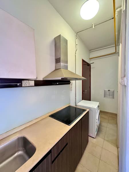 Costa Rhu, 5 Rhu Cross, 2 Bedrooms, 1,335 sqft, Condominium For Sale, by Terence Tee (郑志翔), 500178818 - Kitchen - PropertyGuru.com.sg
