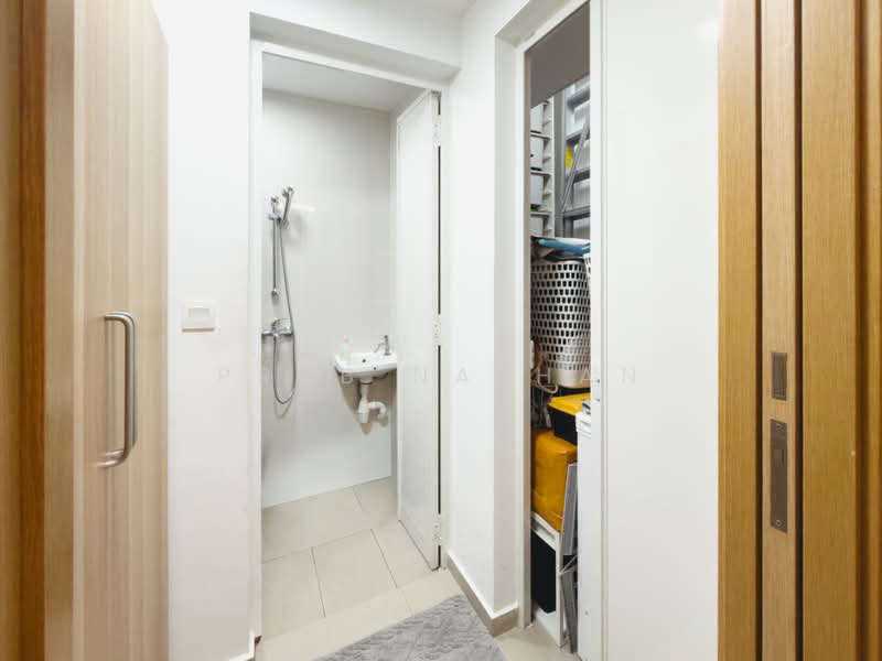The Jovell, 13 Flora Drive, 3 Bedrooms, 1,033 sqft, Condominium For Sale, by Prab Nathan, 500178828 - Service Yard + Utility - PropertyGuru.com.sg