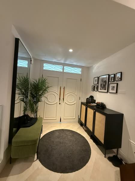 Kew Green, Kew Crescent, 4 Bedrooms, 3,003 sqft, Condominium For Sale, by Marie Gates, 500178837 - Enter through basement or front door - PropertyGuru.com.sg