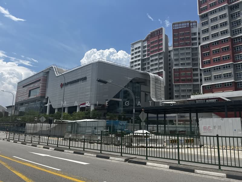 Kew Green, Kew Crescent, 4 Bedrooms, 3,003 sqft, Condominium For Sale, by Marie Gates, 500178837 - siglap community club with shops - PropertyGuru.com.sg