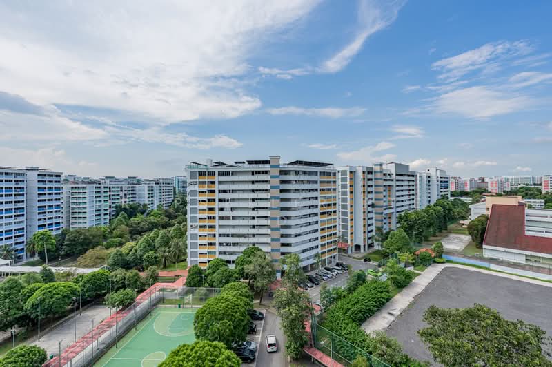 347A Yishun Avenue 11, 347A Yishun Avenue 11, 4 Bedrooms, 1,206 sqft, HDB Flat For Sale, by KOH YONG JIAN, 500178840 - PropertyGuru.com.sg