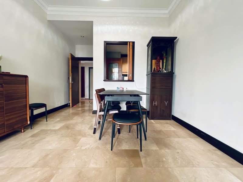 Regent Heights, 50 Bukit Batok East Avenue 5, 3 Bedrooms, 1,023 sqft, Condominium For Sale, by Haikal Yahya, 500178845 - Dining Room - PropertyGuru.com.sg
