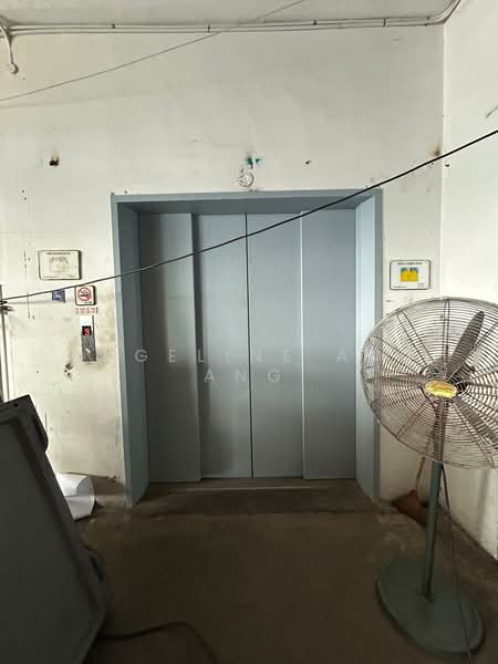 Woodlands Industrial Park E1, 19 Woodlands Industrial Park E1, 11,000 sqft, Factory / Workshop (B2) For Sale, by Angeline Ang Ang, 500178850 - Corridor - CommercialGuru.com.sg