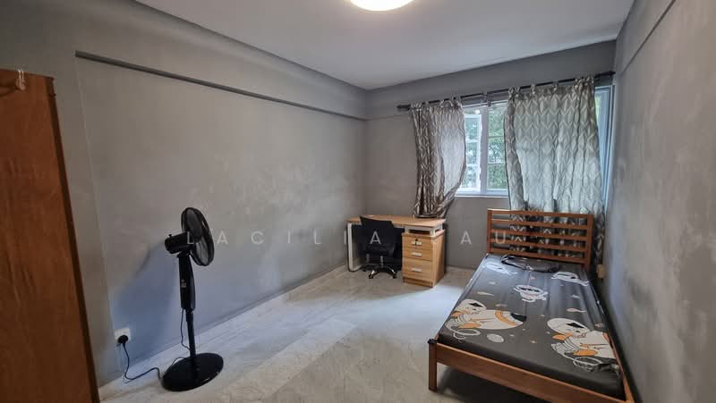 348 Clementi Avenue 5, 348 Clementi Avenue 5, Room Rental, 100 sqft, HDB Flat For Rent, by Lacilia Lau, 500178854 - Bedroom - PropertyGuru.com.sg