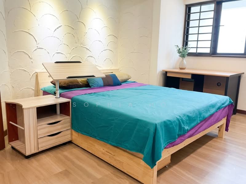 143 Tampines Street 12, 143 Tampines Street 12, Room Rental, 300 sqft, HDB Flat For Rent, by Sophia Ho, 500178886 - Bedroom - PropertyGuru.com.sg