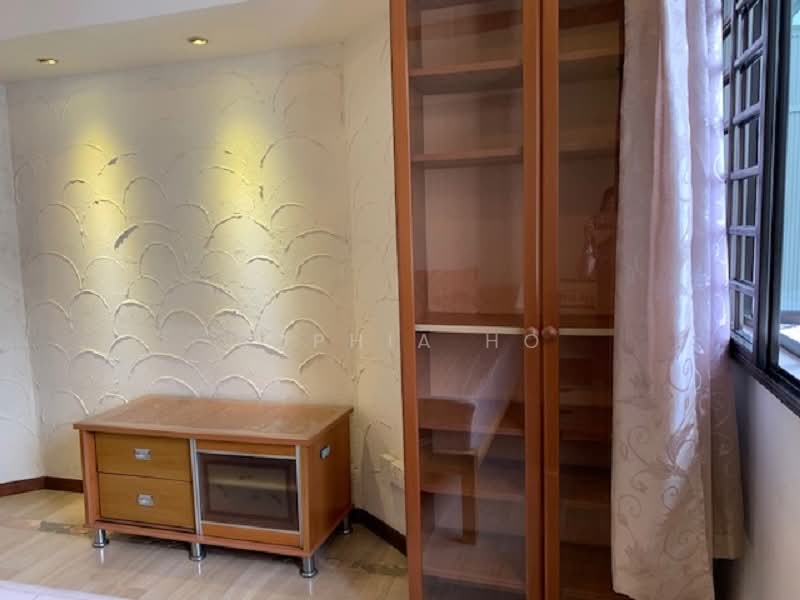 143 Tampines Street 12, 143 Tampines Street 12, Room Rental, 300 sqft, HDB Flat For Rent, by Sophia Ho, 500178886 - Interior - PropertyGuru.com.sg