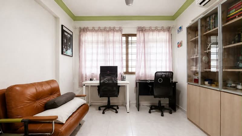 618 Choa Chu Kang North 7, 618 Choa Chu Kang North 7, 3 Bedrooms, 1,151 sqft, HDB Flat For Sale, by Marissa Soh, 500178893 - Common Room / Study  - PropertyGuru.com.sg
