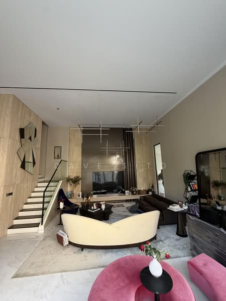 One Tree Hill Lengkok Merak Jalan Kelawar, One Tree Hill Lengkok Merak Jalan kelawar, 6 Bedrooms, 3,622 sqft, Semi-Detached House For Sale, by Dave Sito, 500178909 - Living Room - PropertyGuru.com.sg