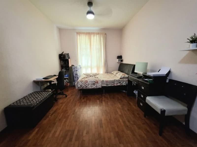 Yishun Emerald, 32 Canberra Drive, 2 Bedrooms, 1,141 sqft, Condominium For Rent, by Tricia Tan, 500178910 - Bedroom - PropertyGuru.com.sg