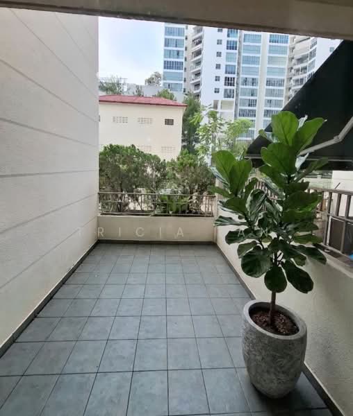 Yishun Emerald, 32 Canberra Drive, 2 Bedrooms, 1,141 sqft, Condominium For Rent, by Tricia Tan, 500178910 - Balcony - PropertyGuru.com.sg