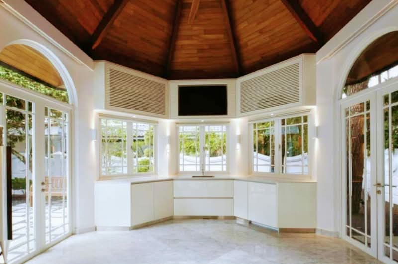 🌟 Rare Trophy Estate in Singapore's Ultimate Luxury Rental Market 🌟, , 6 Bedrooms, 15,500 sqft, Good Class Bungalow For Rent, by Darren Teo, 500178919 - Interior - PropertyGuru.com.sg