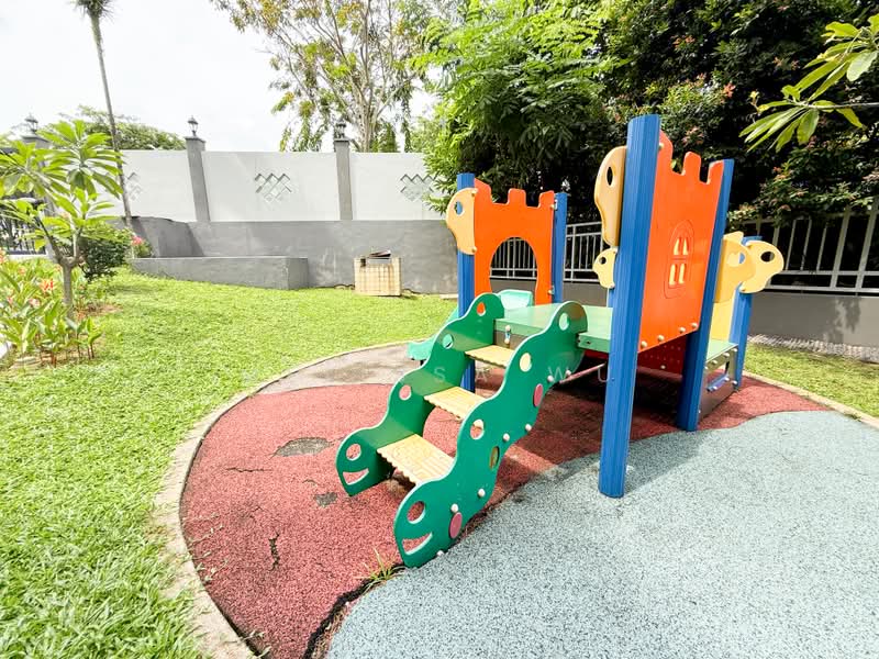 Grand Regalia, 815 Upper Serangoon Road, 3 Bedrooms, 1,206 sqft, Apartment For Rent, by Melissa Wu, 500178926 - Kids Playground - PropertyGuru.com.sg