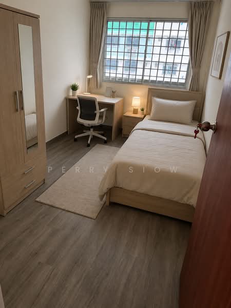 823 Jurong West Street 81, 823 Jurong West Street 81, 4 Bedrooms, 1,302 sqft, HDB Flat For Sale, by Perry Siow, 500178931 - Bedroom - PropertyGuru.com.sg