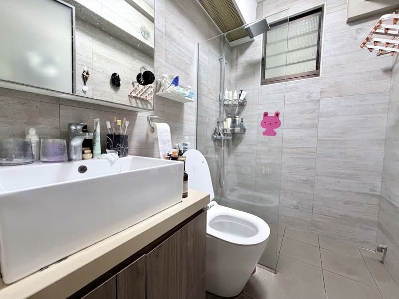 180 Bedok North Road, 180 Bedok North Road, 3 Bedrooms, 990 sqft, HDB Flat For Rent, by Jimmy Poh, 500178946 - Bathroom - PropertyGuru.com.sg