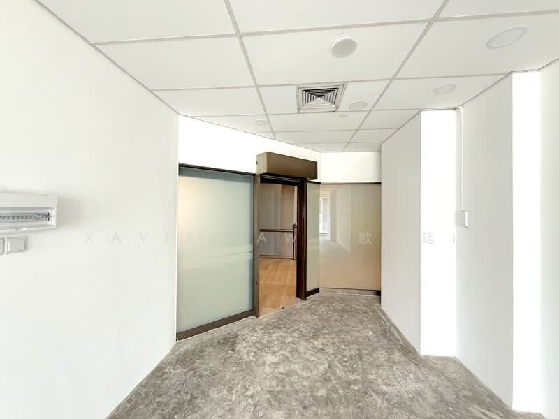 Golden Landmark, 390 Victoria Street, 398 sqft, Mall Shop For Rent, by Xavier Aw (欧伟廷), 500178955 - Entrance - CommercialGuru.com.sg
