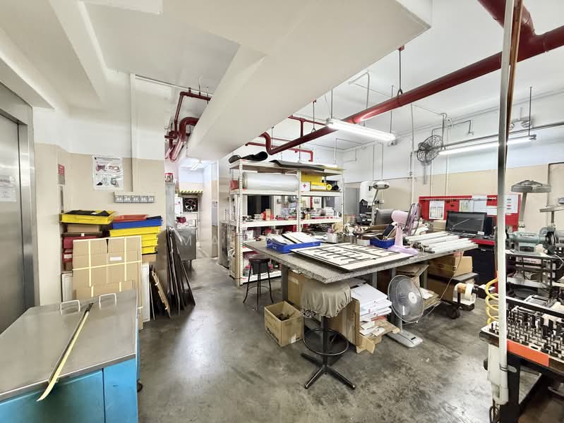 Kb Industrial Building, 10 Kaki Bukit Road 1, 5,048 sqft, Factory / Workshop (B2) For Sale, by Marc Lee, 500178956 - Interior - CommercialGuru.com.sg