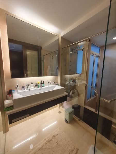 The Greenwood, 205A Greenwood Avenue, 4 Bedrooms, 3,153 sqft, Terraced House For Sale, by Danielle Loh, 500178960 - Bathroom - PropertyGuru.com.sg