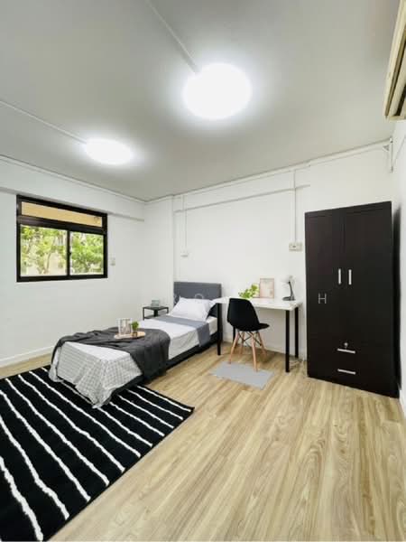 249 Jurong East Street 24, 249 Jurong East Street 24, 2 Bedrooms, 1,011 sqft, HDB Flat For Rent, by Ssharon Loh, 500178965 - PropertyGuru.com.sg