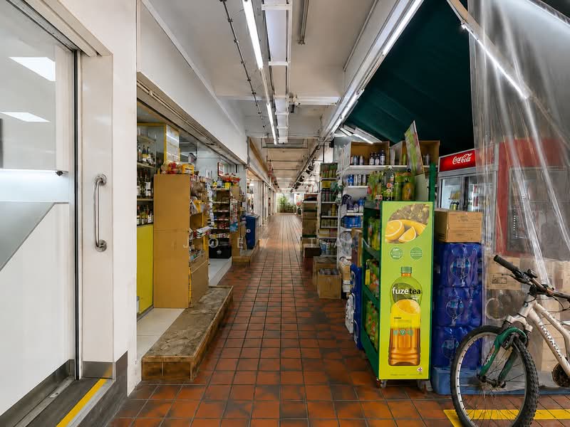 New Upper Changi HDB Shop, , 715 sqft, Shop / Shophouse For Rent, by Joey Tan, 500178969 - Interior - CommercialGuru.com.sg