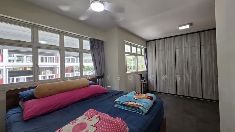 663A Punggol Drive, 663A Punggol Drive, 2 Bedrooms, 700 sqft, HDB Flat For Sale, by Julia Yeo 杨舒慧, 500178975 - Bedroom - PropertyGuru.com.sg