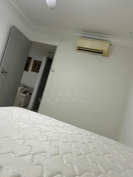 821 Woodlands Street 82, 821 Woodlands Street 82, 2 Bedrooms, 1,539 sqft, HDB Flat For Rent, by TENGKU SHAHRUL, 500178981 - Bedroom - PropertyGuru.com.sg