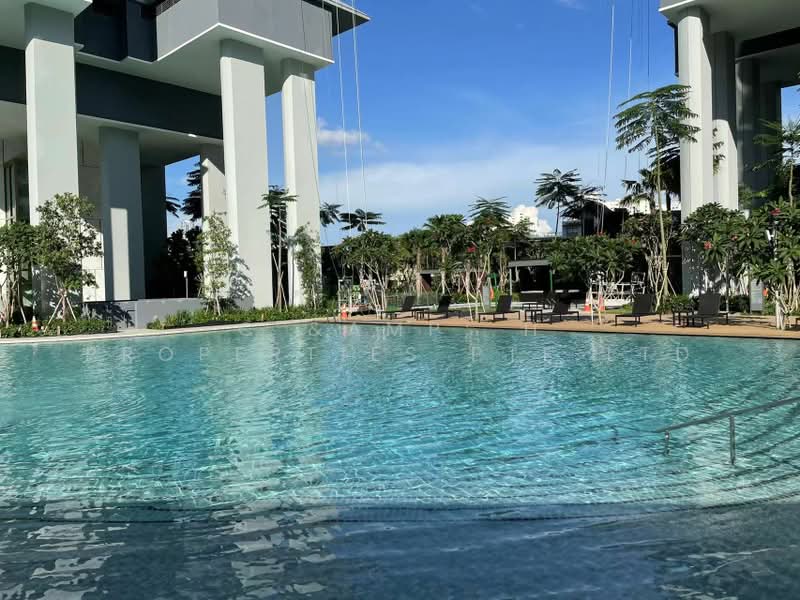 Stirling Residences, 21 Stirling Road, 2 Bedrooms, 635 sqft, Condominium For Rent, by Angela, 500178985 - Exterior - PropertyGuru.com.sg