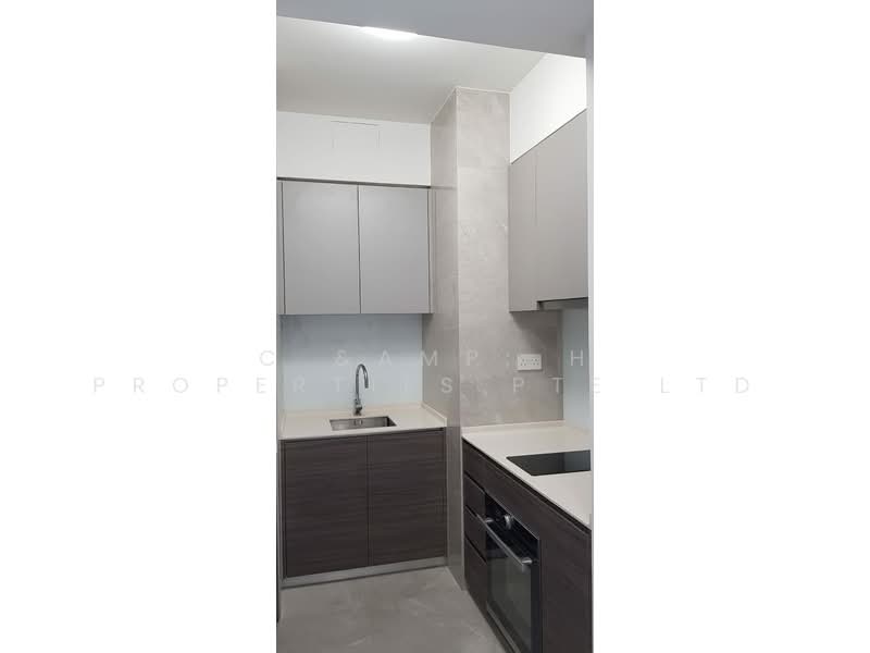Stirling Residences, 21 Stirling Road, 2 Bedrooms, 635 sqft, Condominium For Rent, by Angela, 500178985 - Kitchen - PropertyGuru.com.sg