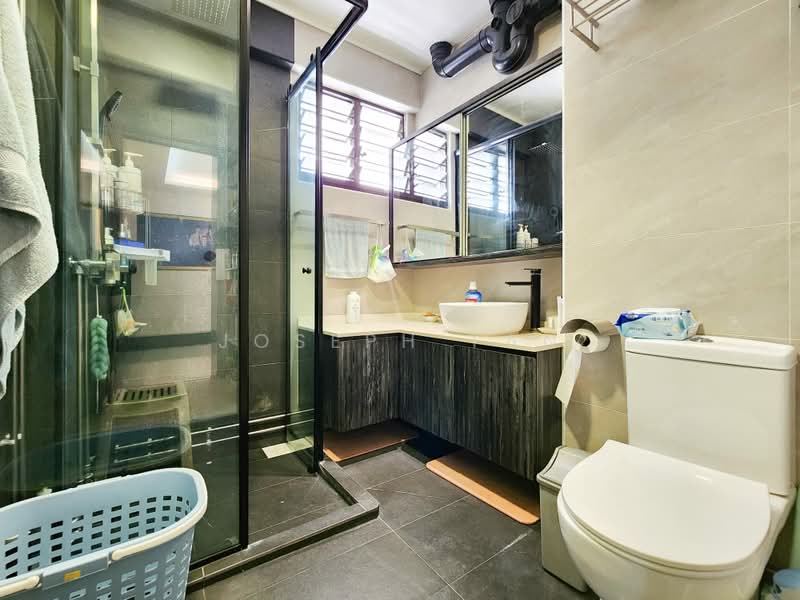 3 Marine Terrace, 3 Marine Terrace, 3 Bedrooms, 1,292 sqft, HDB Flat For Sale, by Joseph Tan, 500179001 - Bathroom - PropertyGuru.com.sg