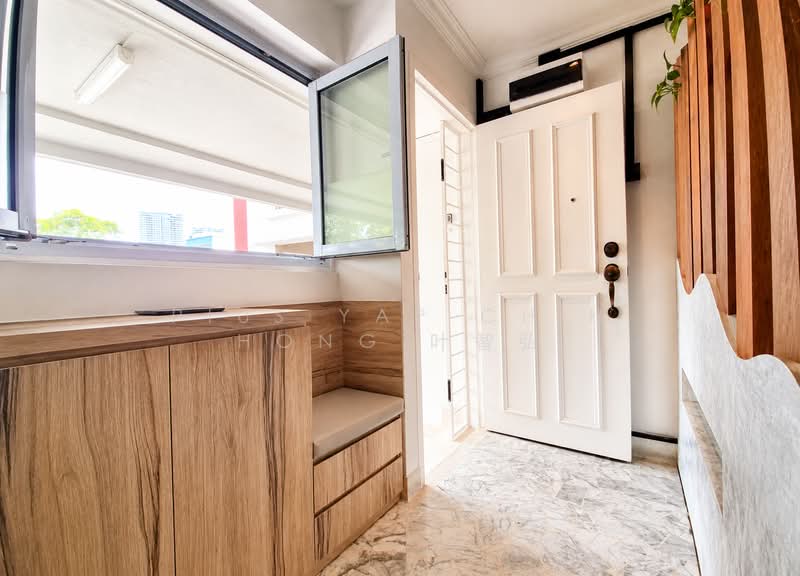 321 Ang Mo Kio Avenue 1, 321 Ang Mo Kio Avenue 1, 2 Bedrooms, 786 sqft, HDB Flat For Sale, by Pius Yap Chih Hong 叶智弘, 500179013 - Entrance - PropertyGuru.com.sg