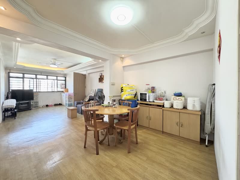 172 Hougang Avenue 1, 172 Hougang Avenue 1, 3 Bedrooms, 1,087 sqft, HDB Flat For Sale, by Lilian Huang 黄丽莲, 500179015 - Dining Room - PropertyGuru.com.sg