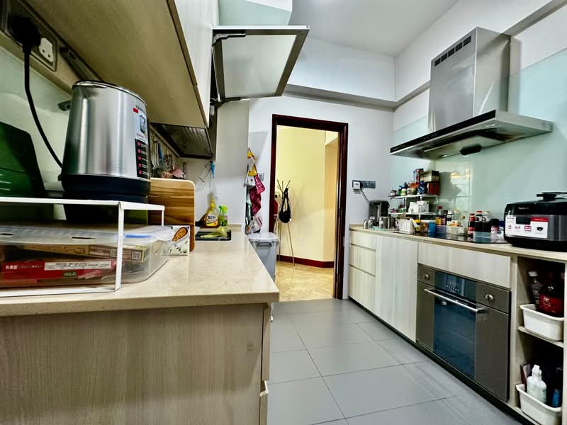 Parc Oasis, 53 Jurong East Avenue 1, 3 Bedrooms, 1,227 sqft, Condominium For Sale, by Tan Chin Heng, 500179036 - Kitchen - PropertyGuru.com.sg