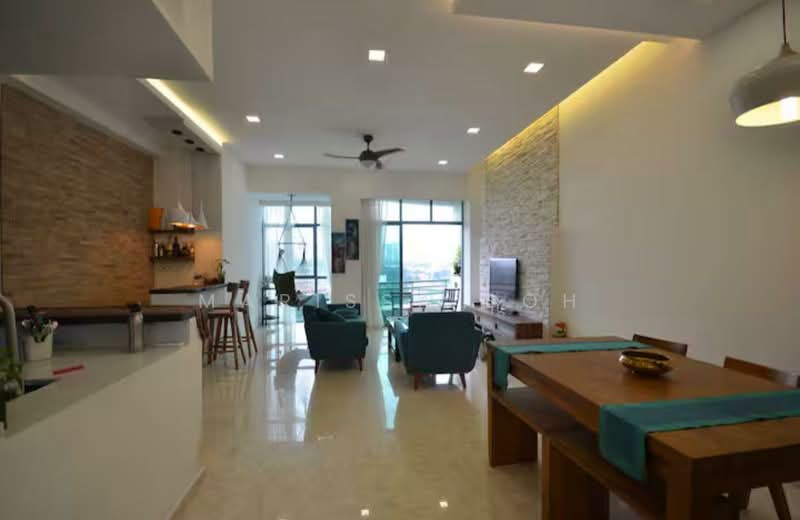 Tanglin Regency, 381 Tanglin Road, 3 Bedrooms, 1,292 sqft, Condominium For Sale, by Marissa Soh, 500179041 - Living Room - PropertyGuru.com.sg