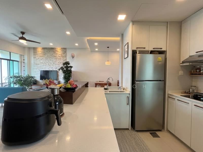 Tanglin Regency, 381 Tanglin Road, 3 Bedrooms, 1,292 sqft, Condominium For Sale, by Marissa Soh, 500179041 - Kitchen - PropertyGuru.com.sg