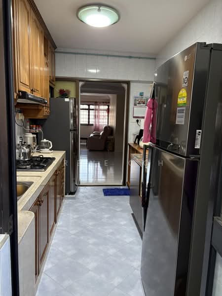 762 Bedok Reservoir View, 762 Bedok Reservoir View, 3 Bedrooms, 1,238 sqft, HDB Flat For Sale, by Irene Goh, 500179062 - Kitchen - PropertyGuru.com.sg