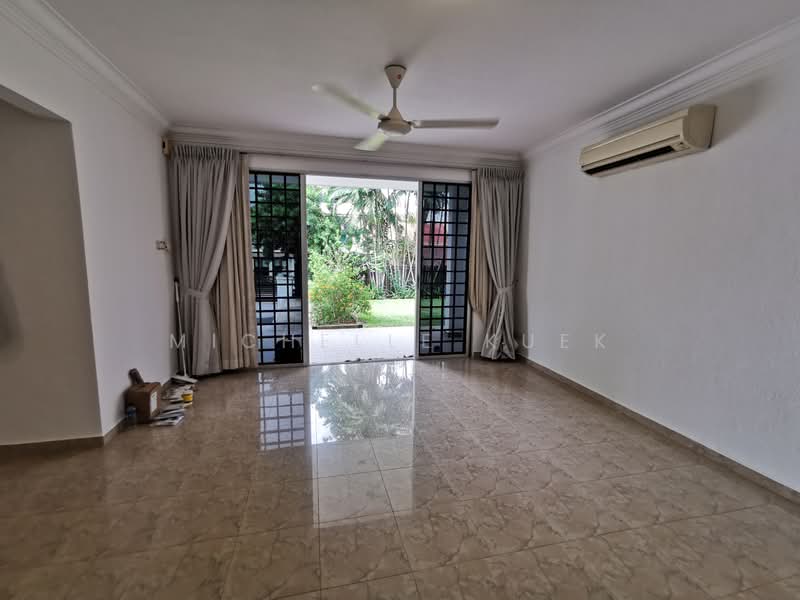 Eden Park, 2 Redwood Avenue, 4 Bedrooms, 3,000 sqft, Bungalow House For Rent, by Michelle Kuek, 500179074 - Living Room - PropertyGuru.com.sg