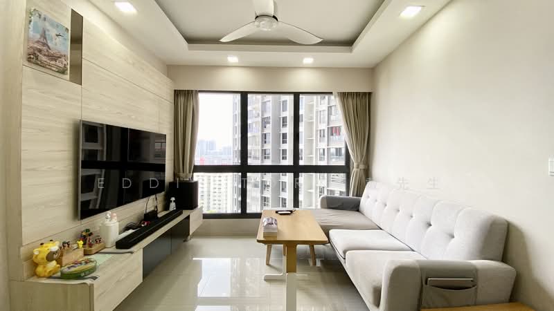 311B Clementi Avenue 4, 311B Clementi Avenue 4, 2 Bedrooms, 646 sqft, HDB Flat For Rent, by Eddie Tork 戴先生, 500179076 - Living Room - PropertyGuru.com.sg