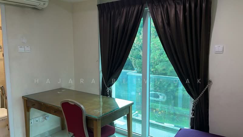 188A Pasir Panjang road, Pasir panjang, Room Rental, 105 sqft, Corner Terrace For Rent, by Hajara Beevi Oak, 500179085 - Study - PropertyGuru.com.sg