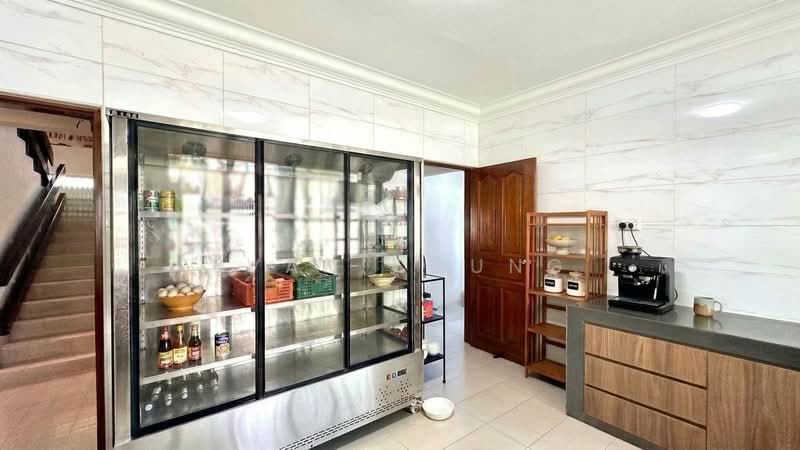 King’s Road, Empress Road, Queen’s Road, King’s Road, Empress Road, Queen’s Road, 6 Bedrooms, 5,000 sqft, Bungalow House For Sale, by Evan Chung, 500179089 - Kitchen - PropertyGuru.com.sg