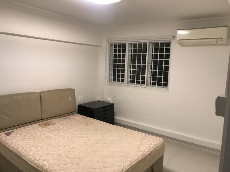 12 Holland Avenue, 12 Holland Avenue, 2 Bedrooms, 700 sqft, HDB Flat For Rent, by Eric Chey, 500179093 - Bedroom - PropertyGuru.com.sg