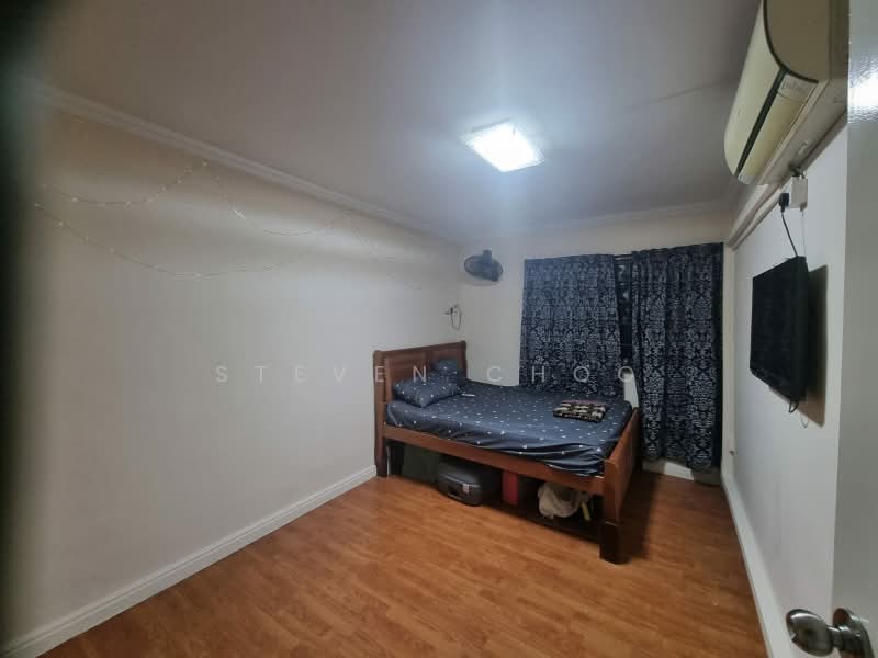 332 Clementi Avenue 2, 332 Clementi Avenue 2, Room Rental, 120 sqft, HDB Flat For Rent, by Steven Choo, 500179095 - Bedroom - PropertyGuru.com.sg