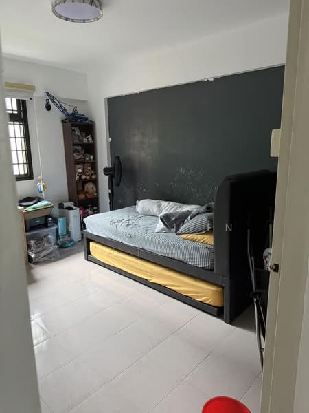 406 Hougang Avenue 10, 406 Hougang Avenue 10, Room Rental, 160 sqft, HDB Flat For Rent, by Lin Peifen, 500179115 - Bedroom - PropertyGuru.com.sg