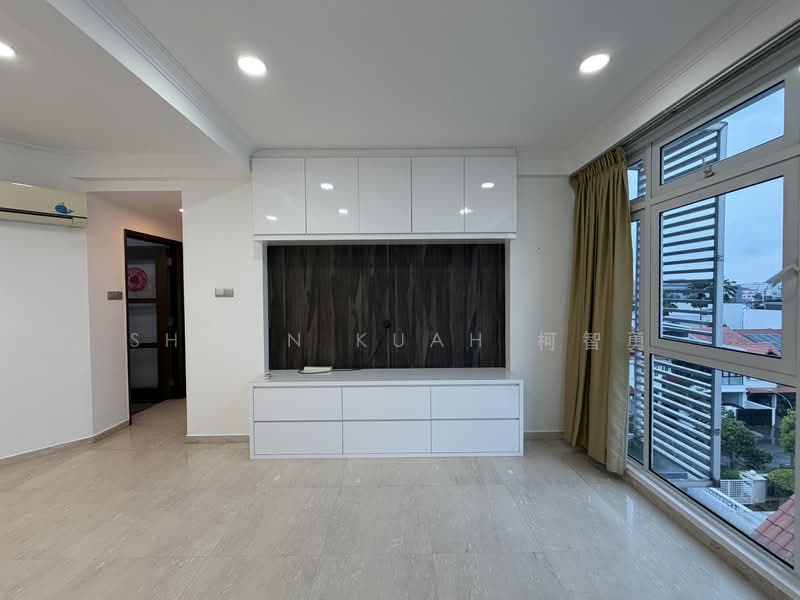 Breezy Mansions, 15 Sandilands Road, 3 Bedrooms, 1,055 sqft, Apartment For Rent, by Shawn Kuah 柯智勇, 500179149 - PropertyGuru.com.sg