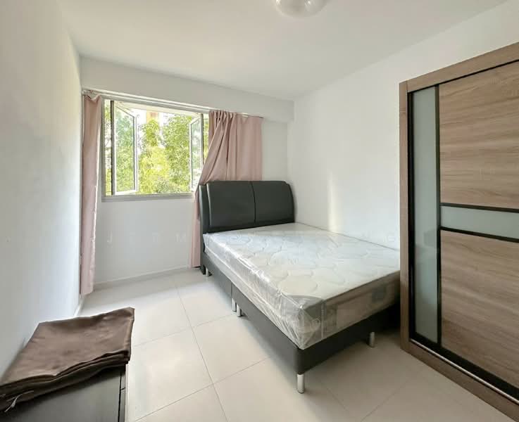 312B Clementi Avenue 4, 312B Clementi Avenue 4, 2 Bedrooms, 743 sqft, HDB Flat For Rent, by Jermaine Seng, 500179162 - Bedroom - PropertyGuru.com.sg