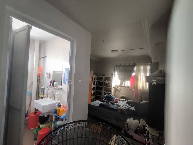 274 Choa Chu Kang Avenue 2, 274 Choa Chu Kang Avenue 2, 4 Bedrooms, 1,539 sqft, HDB Flat For Sale, by George Wang 王勇, 500179164 - Bedroom - PropertyGuru.com.sg