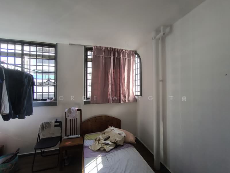 274 Choa Chu Kang Avenue 2, 274 Choa Chu Kang Avenue 2, 4 Bedrooms, 1,539 sqft, HDB Flat For Sale, by George Wang 王勇, 500179164 - Bedroom - PropertyGuru.com.sg