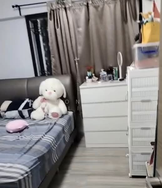 257 Yishun Ring Road, 257 Yishun Ring Road, Room Rental, 200 sqft, HDB Flat For Rent, by Veron Iris Lim, 500179177 - Bedroom - PropertyGuru.com.sg